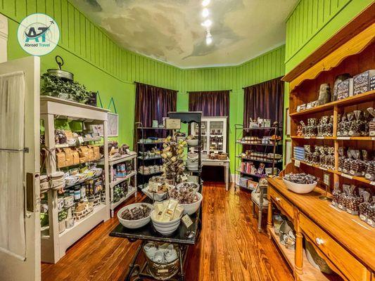 Wiseman House Chocolates