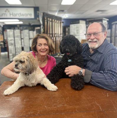 Premium Hardware Showroom