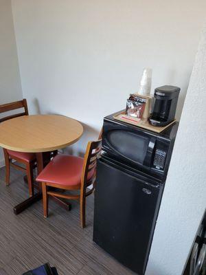 Arya Blu Inn & Suites