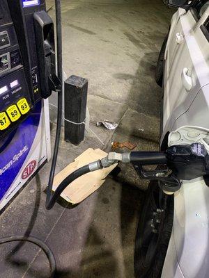 Is always portly clean, out side or inside. Need more housekeeping to be okay.