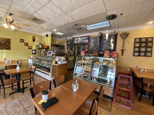4 Seasons Cafe