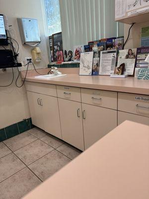 Pomona Valley Veterinary Hospital