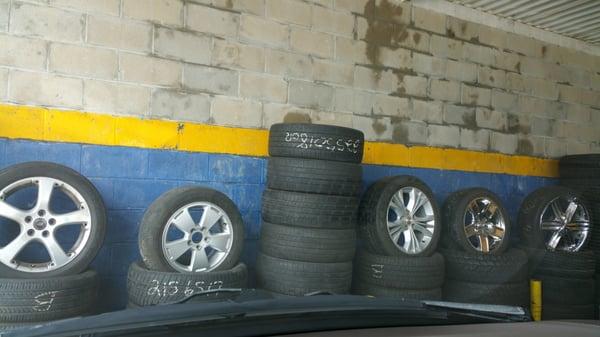 A B Tire Service