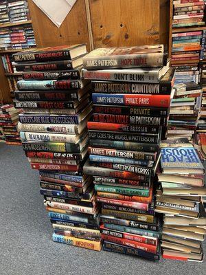 New and Olde Pages Books