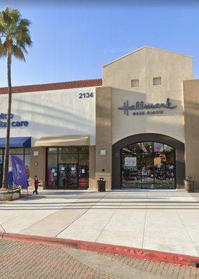 Elam's Hallmark Shop