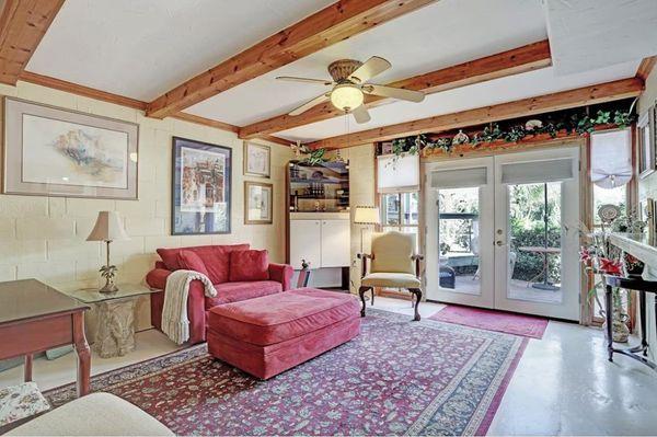 Windmill Gardens Inn