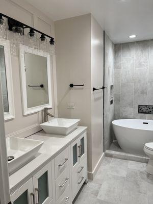 HHL Investment Group