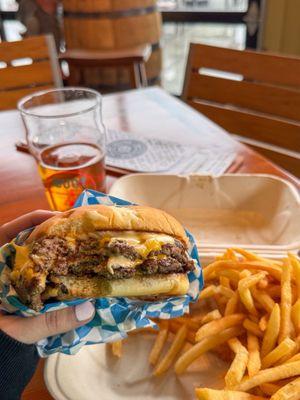 Double Smash Cheeseburger