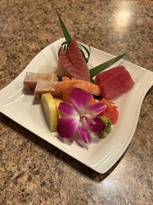 Small Sashimi Combo