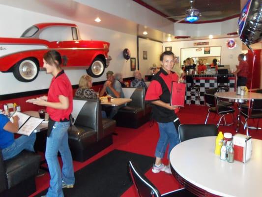 Lollipop Diner Rocks Back To The 50's
