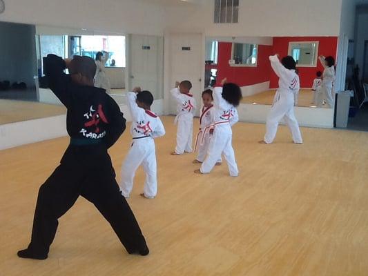 Tac Karate & Fitness