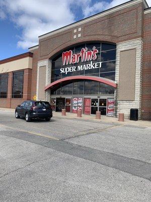 Martin's Super Market