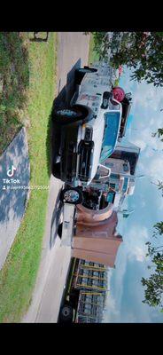 Curbside Truck Repairs