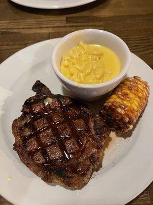 Filet steak with fresh Mac and cheese