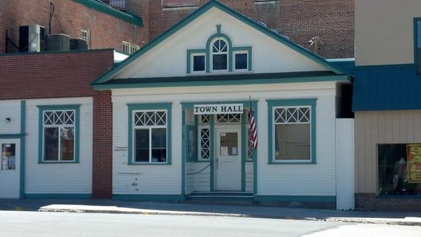 Lakeview Town Hall