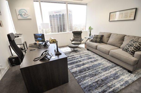 Pacific Mind Health - TMS, Spravato & Psychiatry, Long Beach