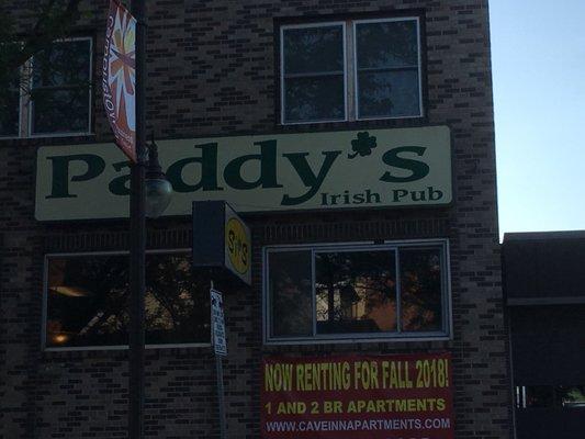 Paddy's Irish Pub