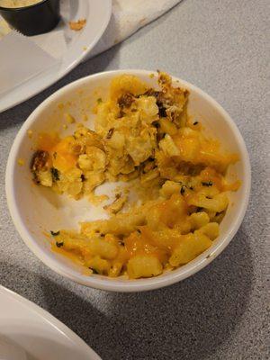 Mac n' cheese, so creamy and full of flavor.