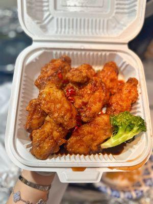 Dry Fried Chicken Wings | IG: lisaeatsf