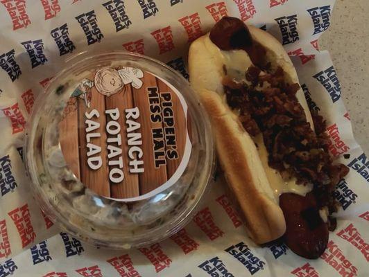 Cheesy mettwurst and potato salad