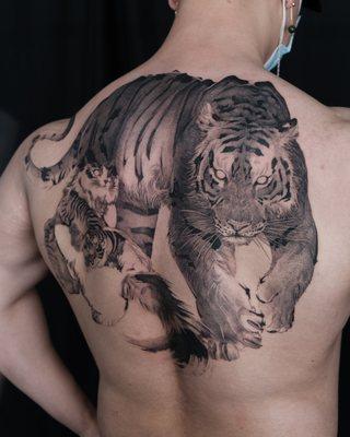 By tattoo artist Wil