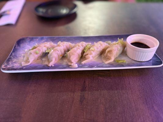 Steamed gyoza