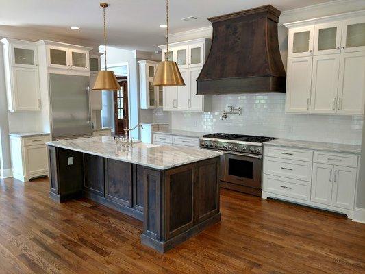 D&M Custom Cabinets