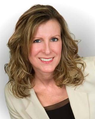 Realtor with RE/MAX Unlimited Northwest in the Northwest Chicago Suburbs