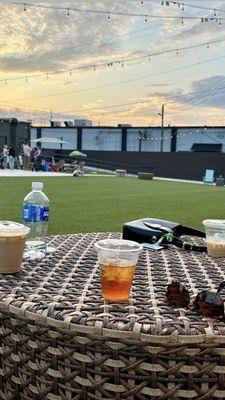 arabian sands iced latte, orange apeel iced latte, tea