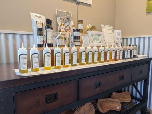 Olive oil and balsamic samplers