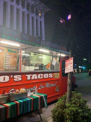 Alejos Tacos