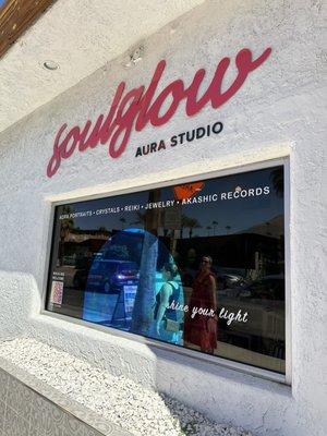 Soulglow Aura Studio