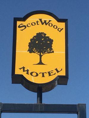 Scotwood Motel Sign