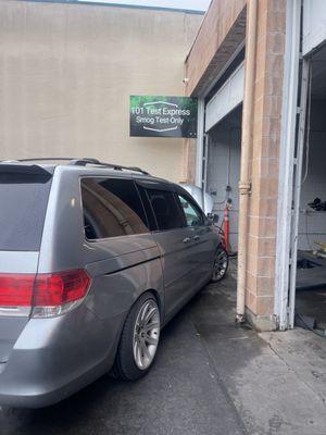 Need Smog?? 101 TEST EXPRESS SMOG TEST! fast and easy and look for DENIS very professional and friendly!