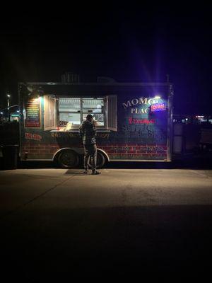 Momo's Place Soul & Bbq