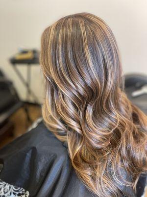 Myreen's Hair and Nails