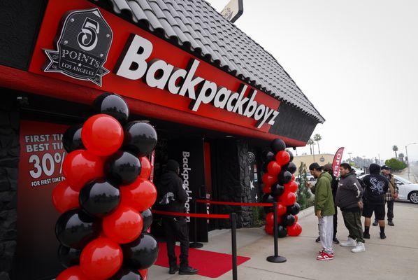 Open Daily 6PM - 10PM