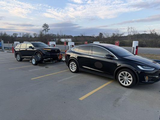 The only company in the nation towing with a Tesla ;)