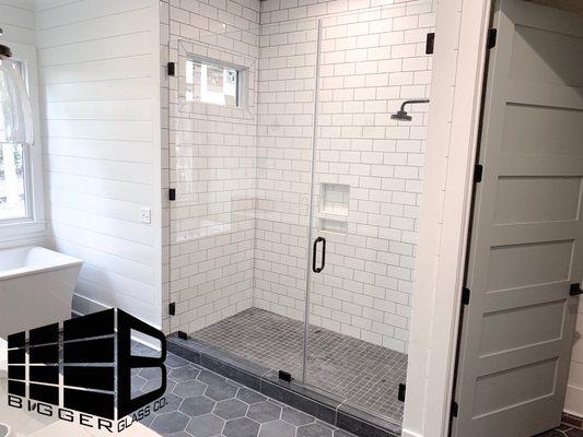 Frameless Shower