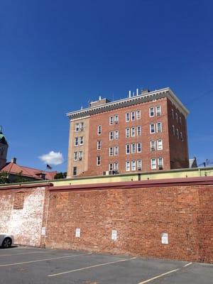 6th floor and then back down with the perfect cut