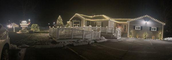 Establishment of Michele's Massage Studio
In the Laser Cosemetic Center