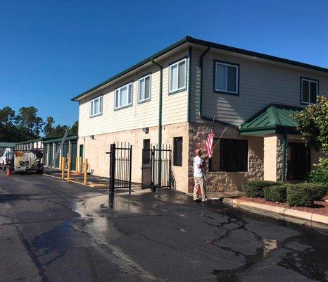 Integrity Pressure Cleaning Plus