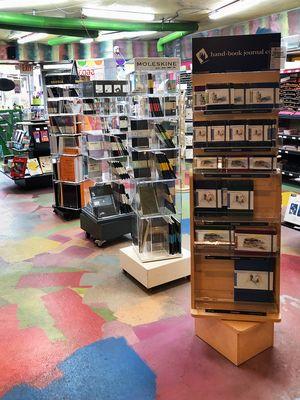 Artist & Craftsman Supply
