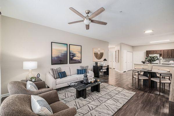 Creekside at Highlands Ranch Apartments