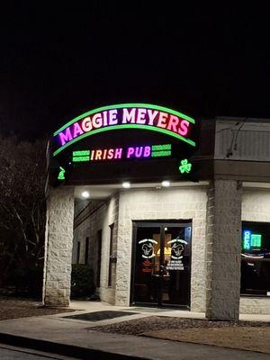 Maggie Meyers Irish Pub