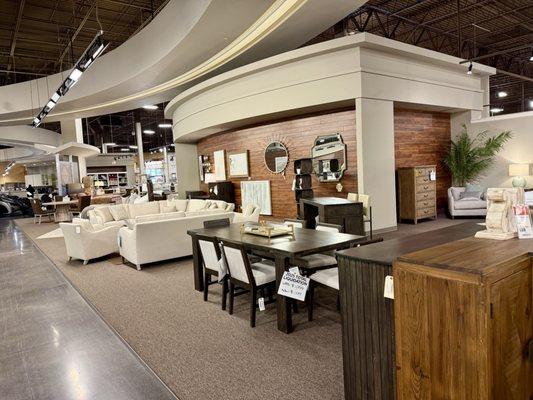 The Dump Furniture Outlet