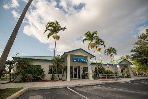 Shoppes of Silver Lakes