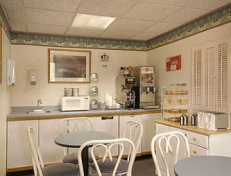 Free continental breakfast