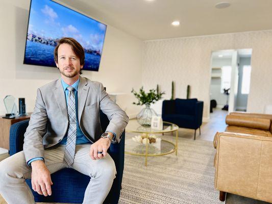 First Mutual Realty Group