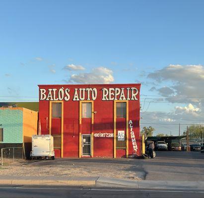 Balo's Tire Shop